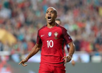 Grêmio sonda meia português João Mário e atletas sul-americanos