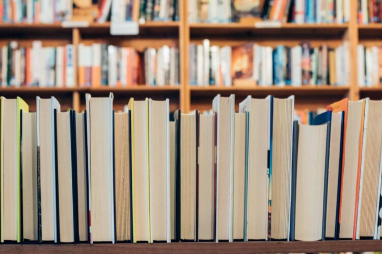 Awebic divulga os 10 livros mais vendidos em 2020