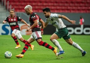 Palmeiras perde do Flamengo e vê G4 do Campeonato Brasileiro mais longe