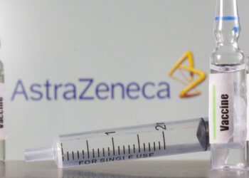 2 milhões de doses da vacina AstraZeneca devem ser distribuídas a partir deste sábado