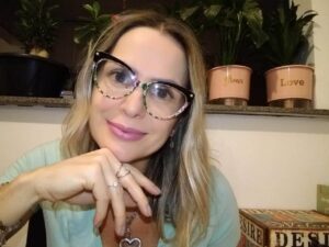A pandemia dos “especialistas da internet”