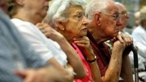 Aposentados deverão levar a pior na Reforma Administrativa prestes a ser votada e, se depender do governo, aprovada já