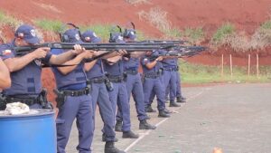 Uso de arma de fogo pela GM de Maringá segue sem prazo para entrar em prá