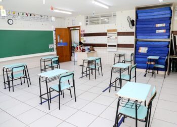 Maringá adia início do ensino presencial nas escolas municipais para 1° de março