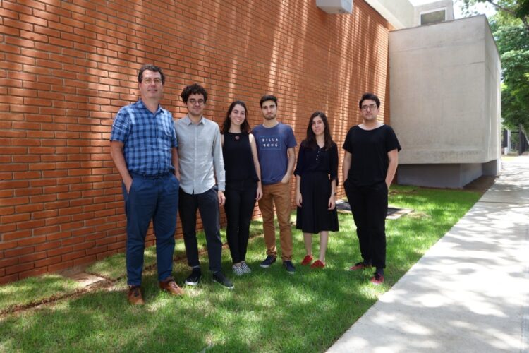 Equipe do projeto: Anibal Verri Junior, Vinicius Alves de Araujo, Julia Verri, Pedro Batalini, Erica Bernabé Takanashi e Felipe Bassani
(Foto: Arquivo Pessoal)