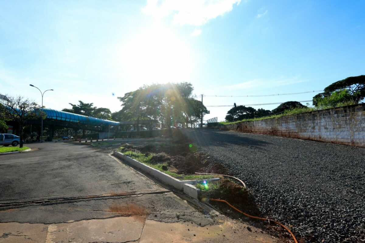 Rodoviária de Maringá terá rampa para nova entrada de ônibus pela avenida Tuiuti