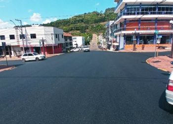 Projetos transformadores, como pavimentação asfáltica, têm apoio da Sedu