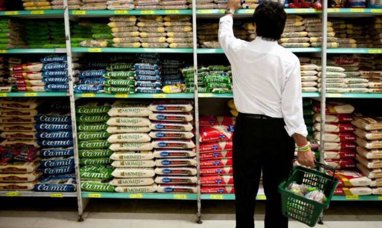 Supermercados serão fechados nesta sexta-feira em domingo em Maringá