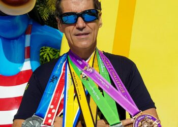 VIDA. Há 15 anos participando de maratonas e competições, Sandro Cabral afirma que será um grande marco em toda trajetória. FOTO-ARQUIVO PESSOAL.