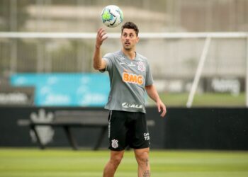 Danilo Avelar Corinthians