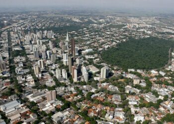 Prefeitura publica decreto com novo toque de recolher a partir das 21h até 5h