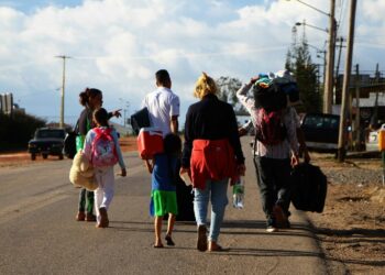 migrantes e refugiados