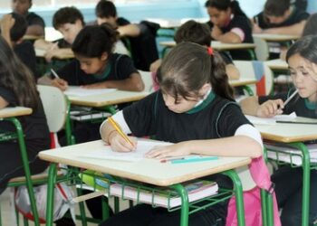 Pesquisa da Unicef revela que em maio 41% dos alunos retornaram para as aulas presenciais