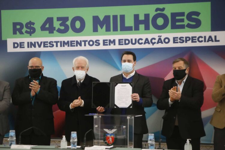 Educação especial do Paraná receberá o investimento de aproximadamente R$ 432,3 milhões do Governo do Estado