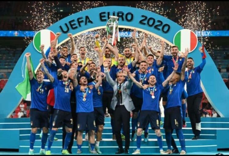Eurocopa : Itália Campeão!