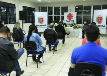 Prefeitura Municipal e UEM oferecem curso de português para estrangeiros