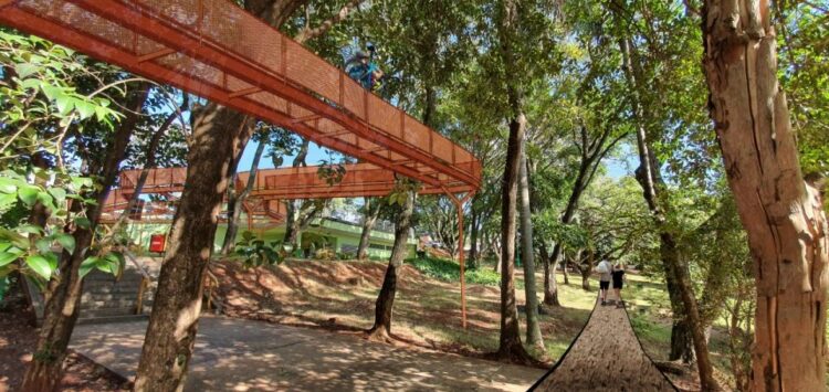 As obras propiciarão mais acessibilidade, com previsão de implantação de uma pista de caminhada emborrachada e revitalização como um todo. DIVULGAÇÃP/PMM