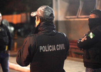 Polícia Civil do Paraná prende oito pessoas ligadas ao tráfico de drogas em seis cidades do Paraná e São Paulo