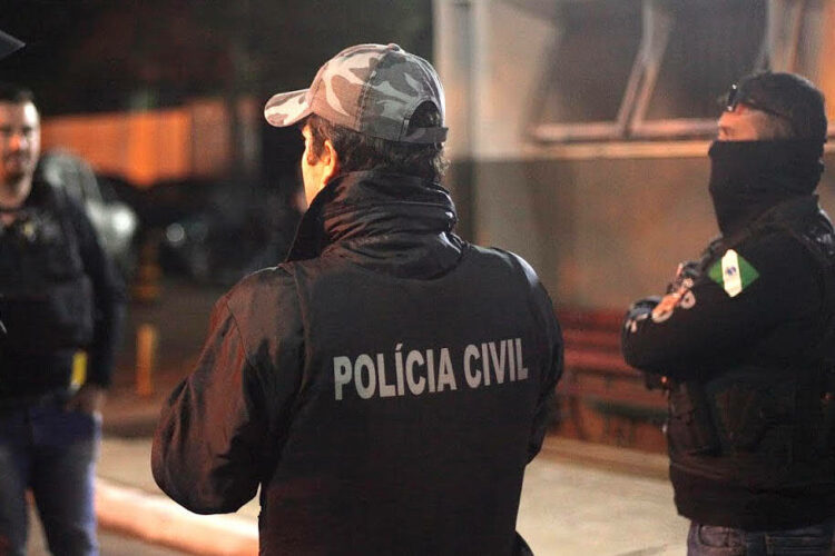 Polícia Civil do Paraná prende oito pessoas ligadas ao tráfico de drogas em seis cidades do Paraná e São Paulo