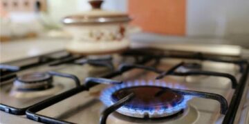 Famílias carentes receberão subsídio para compra de gás de cozinha
