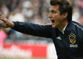 Argentino Guillermo Barros Schelotto é o novo técnico do Paraguai