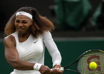 Serena Williams fica fora do Aberto da Austrália