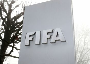 Copa do Mundo bienal arrecadaria U$ 4,4 bi extras, diz Fifa