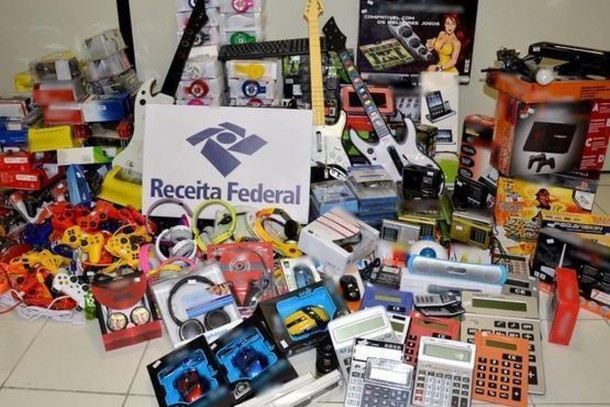 Observatório Social de Maringá promove bazar com produtos cedidos pela Receita Federal