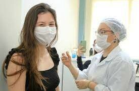 Maringá alcança 700.508 pessoas vacinadas contra covid-19