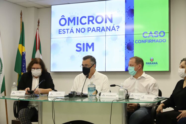 Primeiro caso da variante ômicron é constatado no Paraná por meio da Secretaria de Saúde