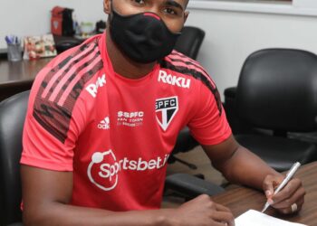São Paulo anuncia contratação de Nikão