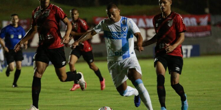 Athletico arranca empate com Londrina pelo Campeonato Paranaense