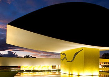 O Museu Oscar Niemeyer (MON)