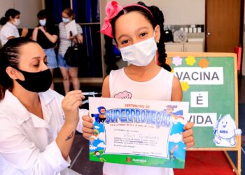 Maringá realiza vacinação de crianças contra covid-19 neste sábado,19