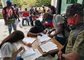 haitianos em Maringá