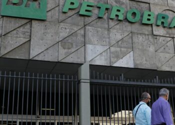 Petrobras reajusta preços da gasolina e diesel para as distribuidoras