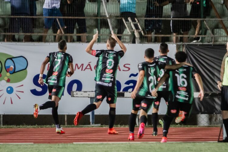 Maringá FC estreia contra o Foz do Iguaçu