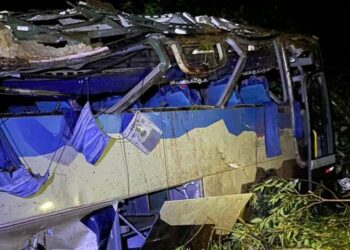 11 mortos em acidente com ônibus