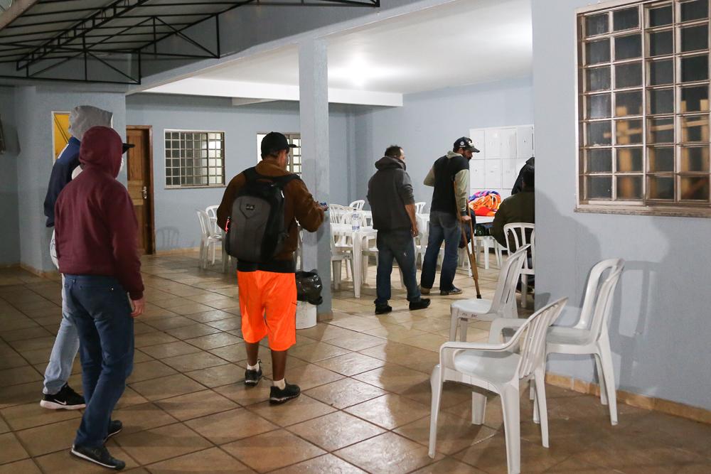 Frio em Maringá: Servidores realizam abordagens, orientações e encaminhamento a abrigos