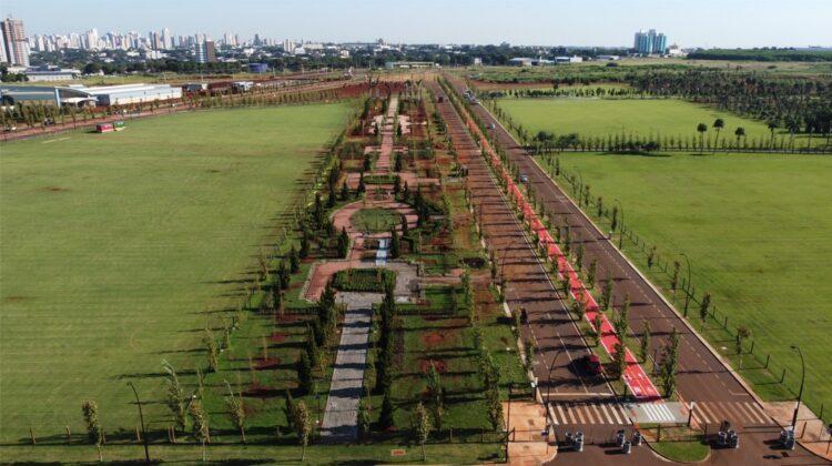 praças italianas e Bike Stop