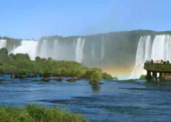 O principal ponto turístico do Estado: as Cataratas do Iguaçu