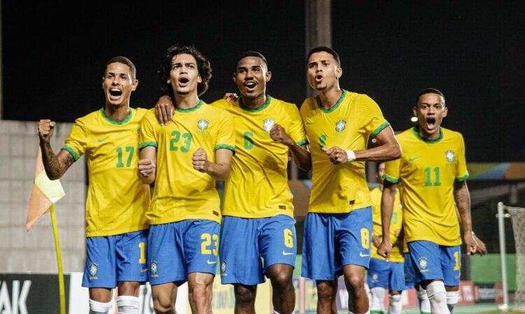 Seleção não teve dificuldade para golear uruguaios na partida final disputada domingo no Espírito Santo.. Pedro Vale/CBF