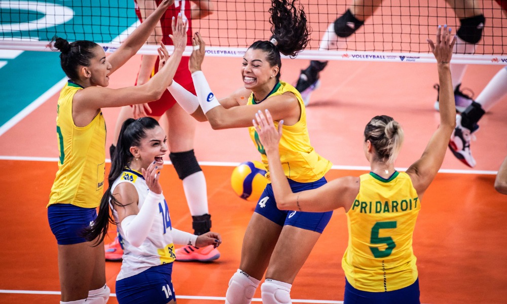 Brasil vence China por 3 a 2 e sobe para o 3º lugar na Liga das Nações