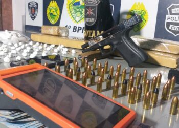 PM prende homem com arma, drogas e dinheiro na zona norte em Maringá