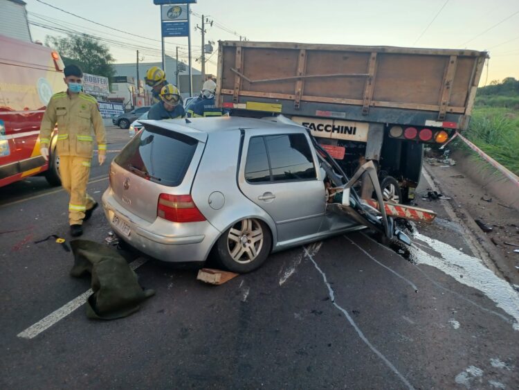 Preparador de goleiros fica gravemente ferido após acidente no Contorno Sul de Maringá
