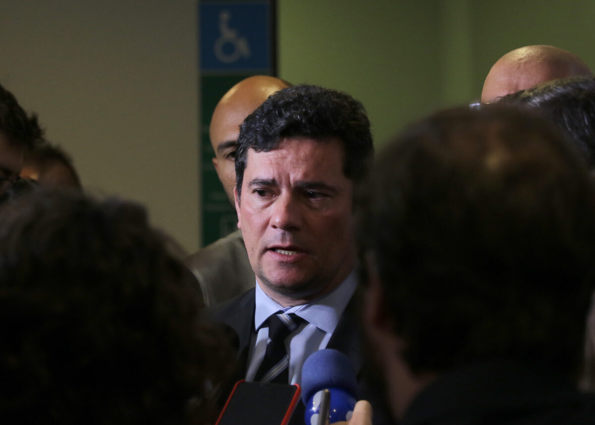 TRE do Paraná livra Sérgio Moro