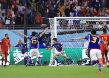 Japoneses passaram pela Espanha de virada em resultado que eliminou os alemães da Copa no Catar. Fifa/Divulgação.