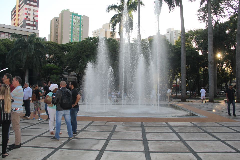 A big tower e brinquedos na Praça Napoleão Moreira da Silva é desativada  dia 13 de janeiro