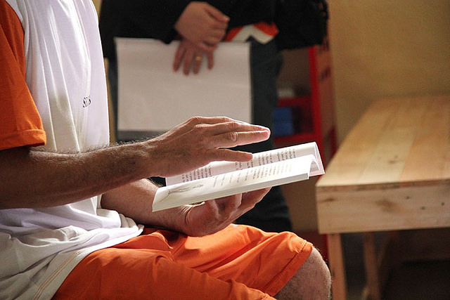 remição pela leitura em presídio feminino de Alto Paraná