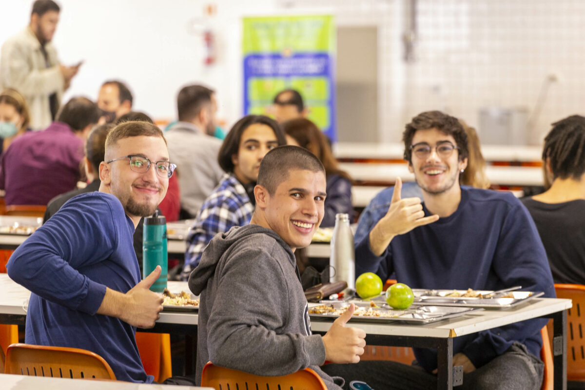 Para estudantes, a refeição custar´.a apenas R$ 5 Foto: ACS/UEM